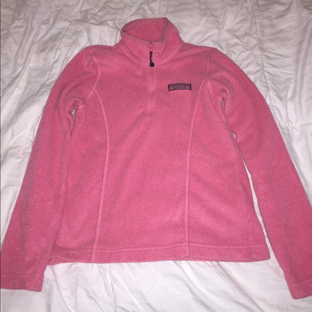 Vineyard vine sweater